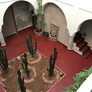 زيارة الفندق