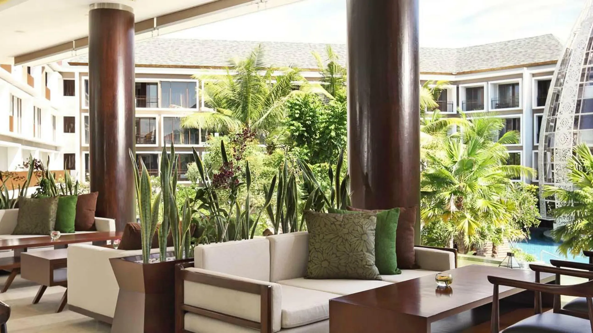 Hotel Golden Tulip Jineng Resort Bali Kuta Lombok